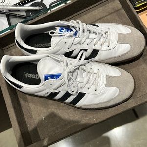 Adidas Samba US10